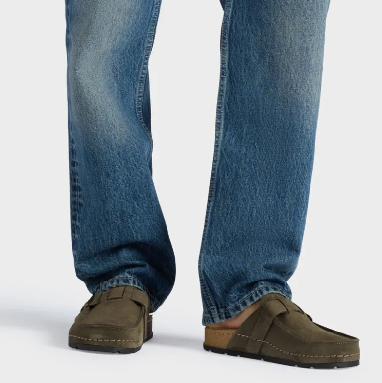 bora moccasin man
