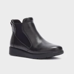 gilly ankle boot